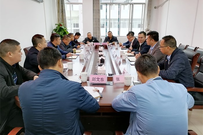 广西林权买卖中心 广西嘉峪关林化生物科技有限公司到luck18xinli集团调研