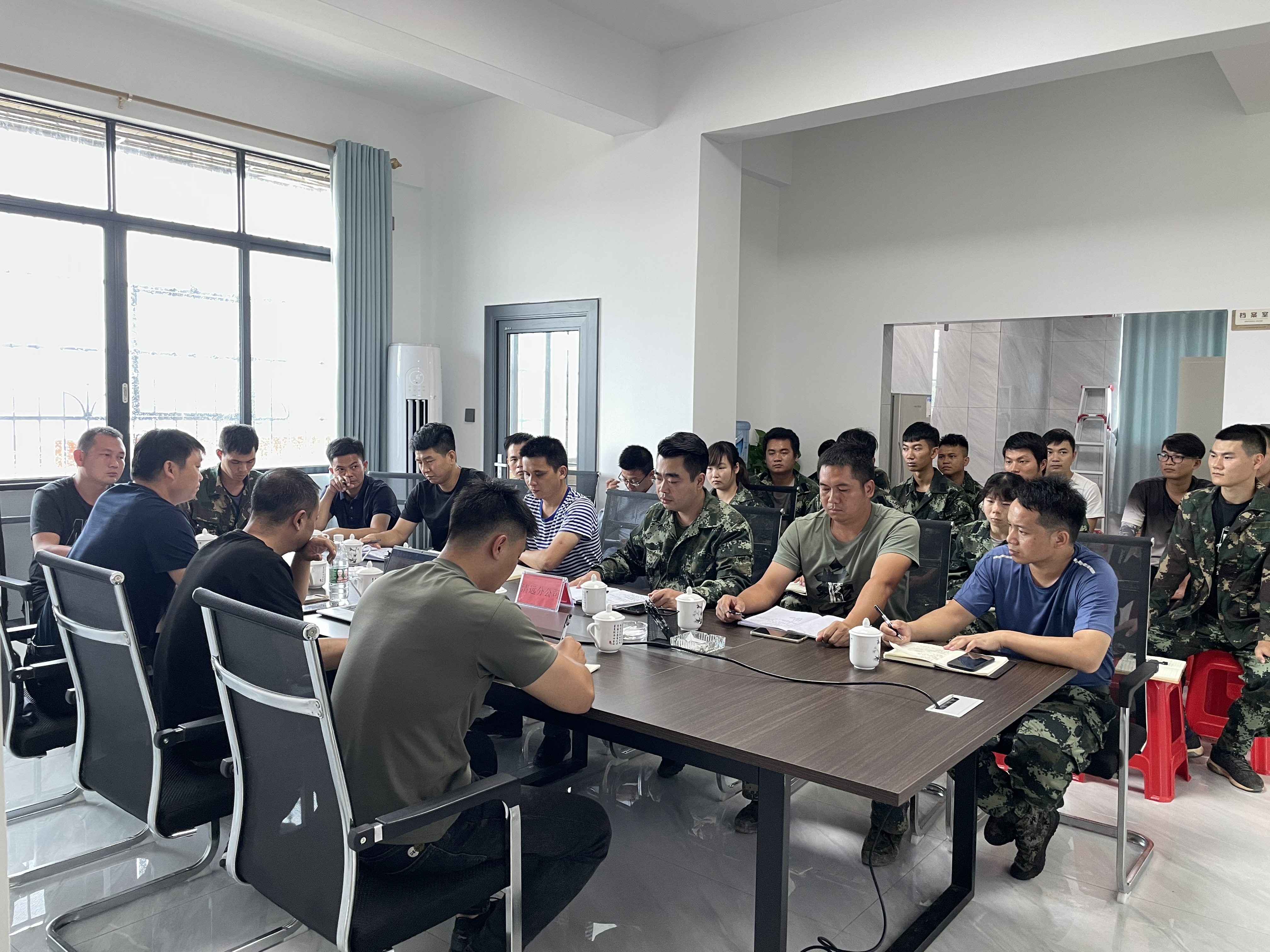 luck18xinli集团延安分公司、林芝分公司结合进行2022年第三季度安全出产及丛林防火培训